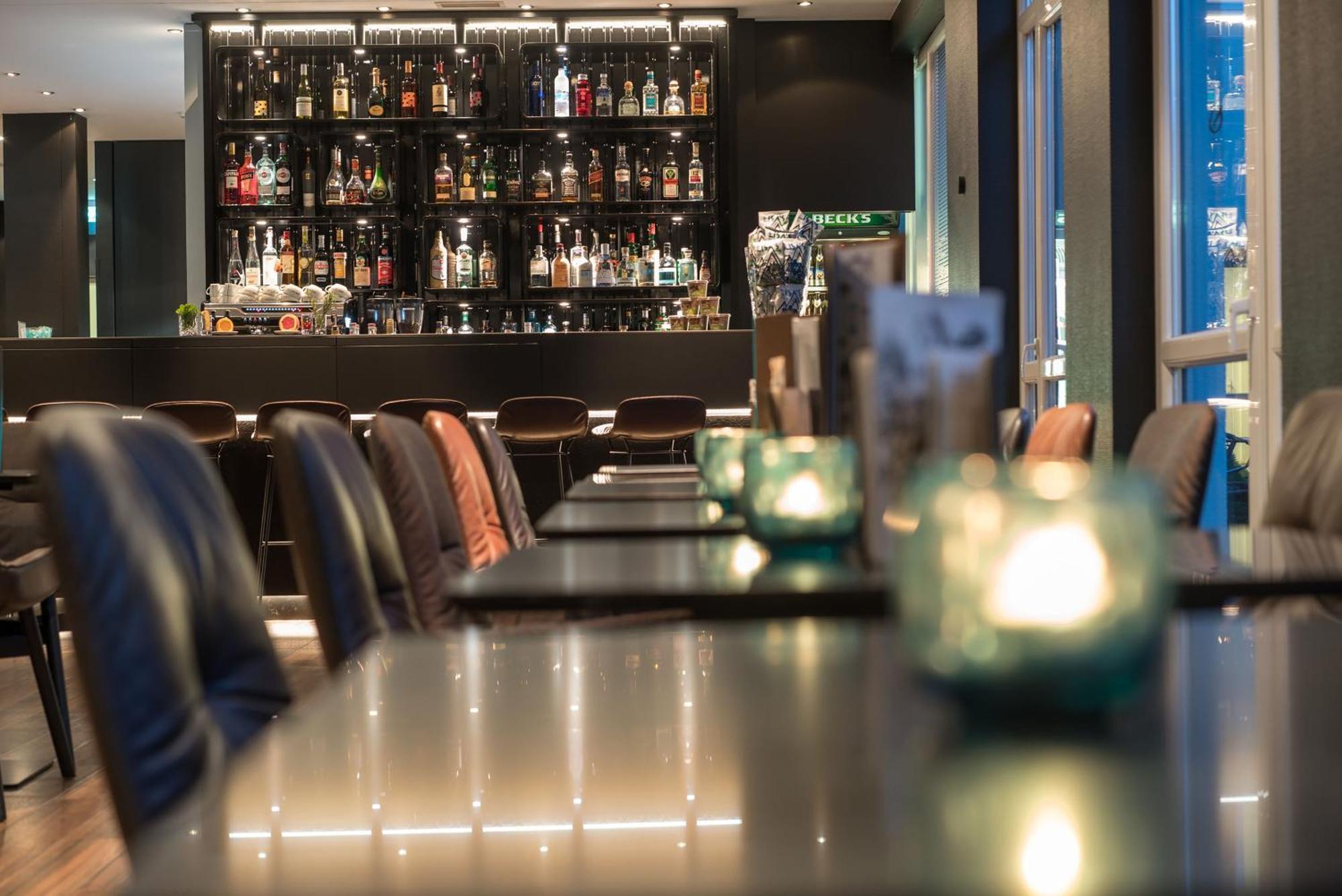Motel One Hamburg-Altona Екстериор снимка