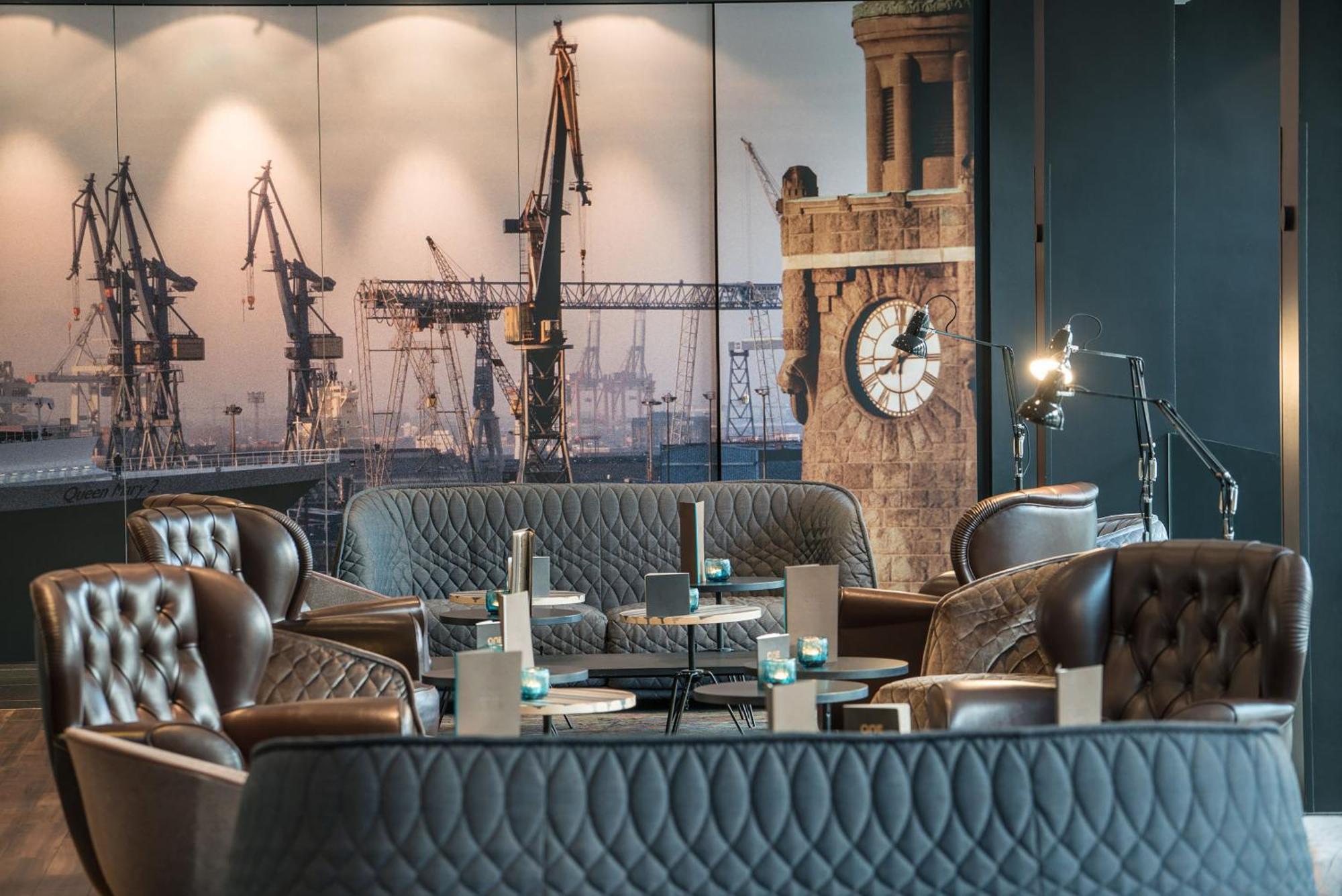 Motel One Hamburg-Altona Екстериор снимка