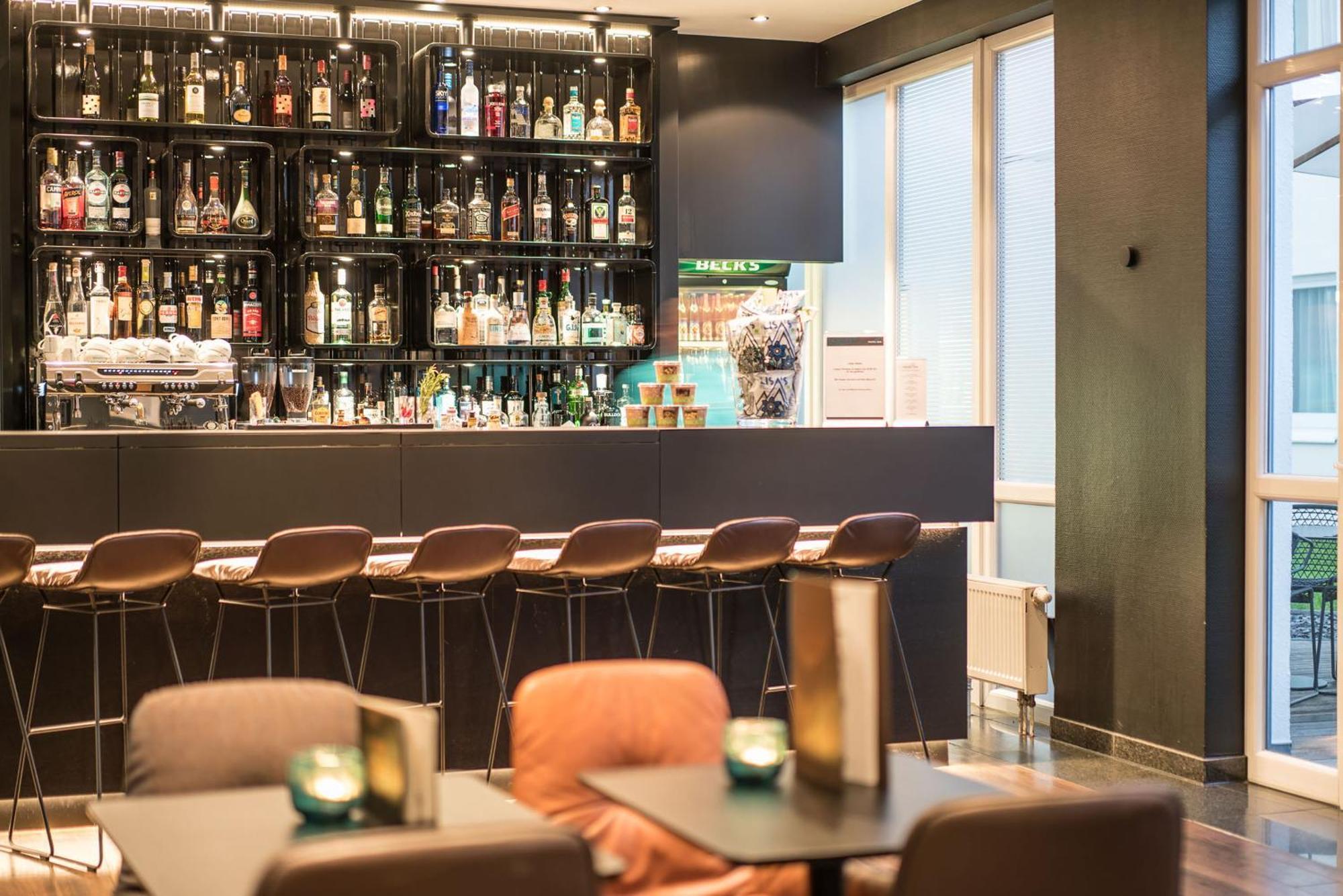 Motel One Hamburg-Altona Екстериор снимка